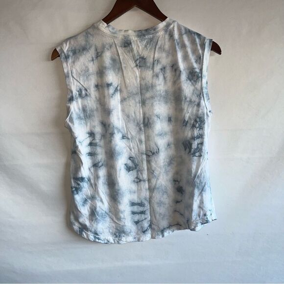 Women's Forever 21 Blue Tie Dye Wild West Tank Top - Picture 4 of 6